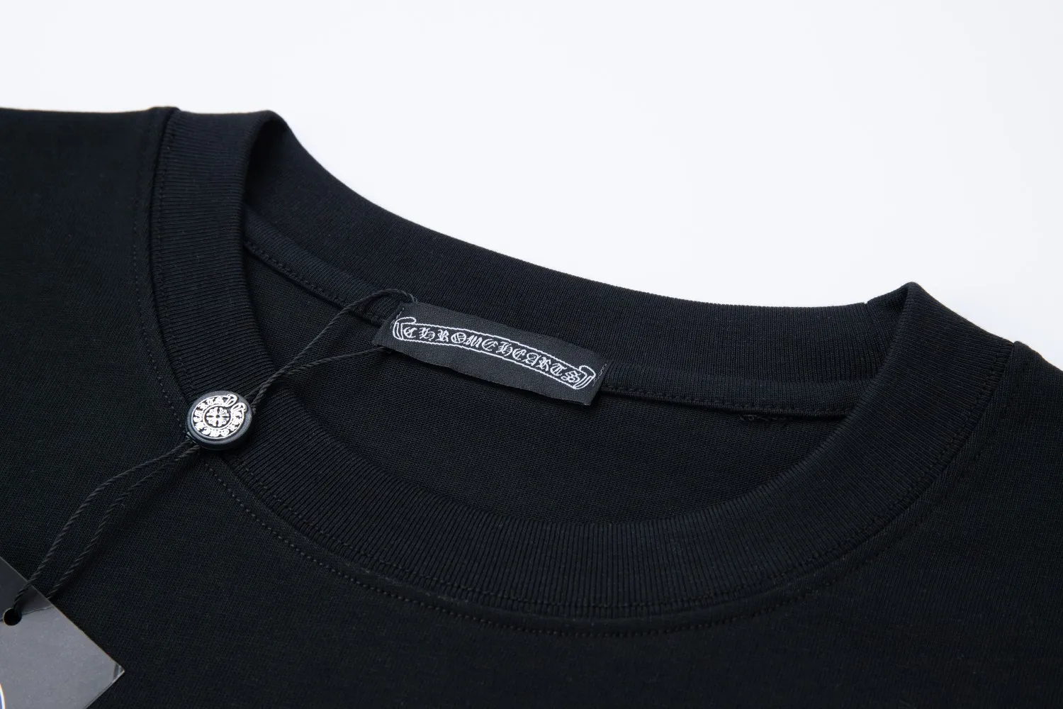 🅿️210 High quality ✨Cro❤✨🆕Classic logo letter pattern short sleeves. Official website synchronization, pure cotton fabric at the counter! Comfortable against the skin, durable and easy to wear, classic and simple logo design, meticulous original craftsmanship, customized 290G same vat dyed fabric, very comfortable to the touch, latest brick cabinet synchronization OS off-shoulder version, fashionable and personalized, super versatile and good-looking, very suitable for both men and women, a must-have style, hang tag, collar label, washed wheat, complete with three labels, black and white. 2️⃣Color S M L XL